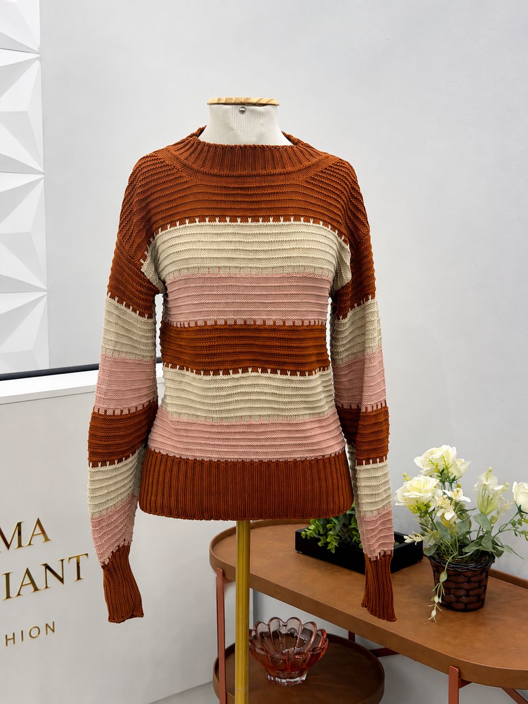 BLUSA ÃGATA TRICÃ - FERRUGEM