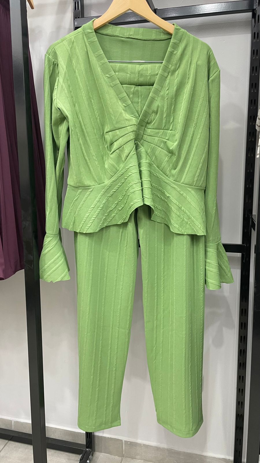 CONJUNTO PLUS SIZE VERDE 