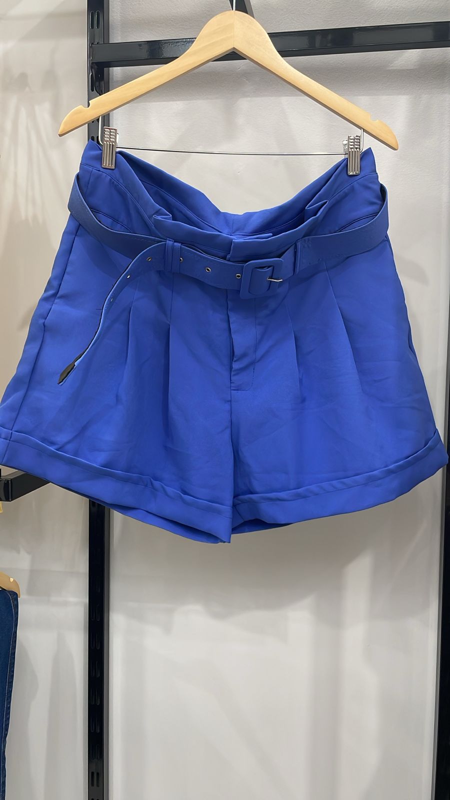 SHORTS AZUL 