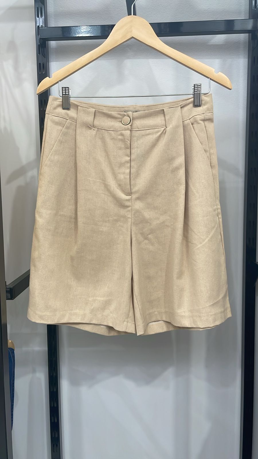 SHORTS BEGE 1