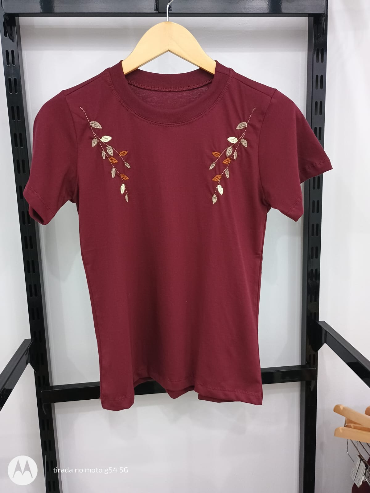 T-SHIRT VINHO