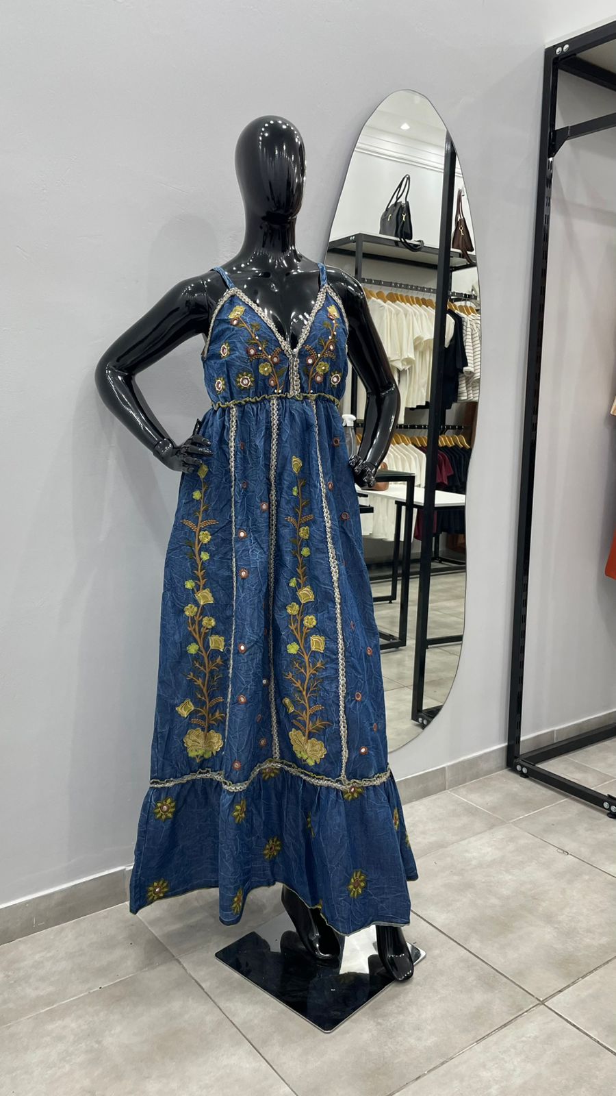 VESTIDO ÃNDIA