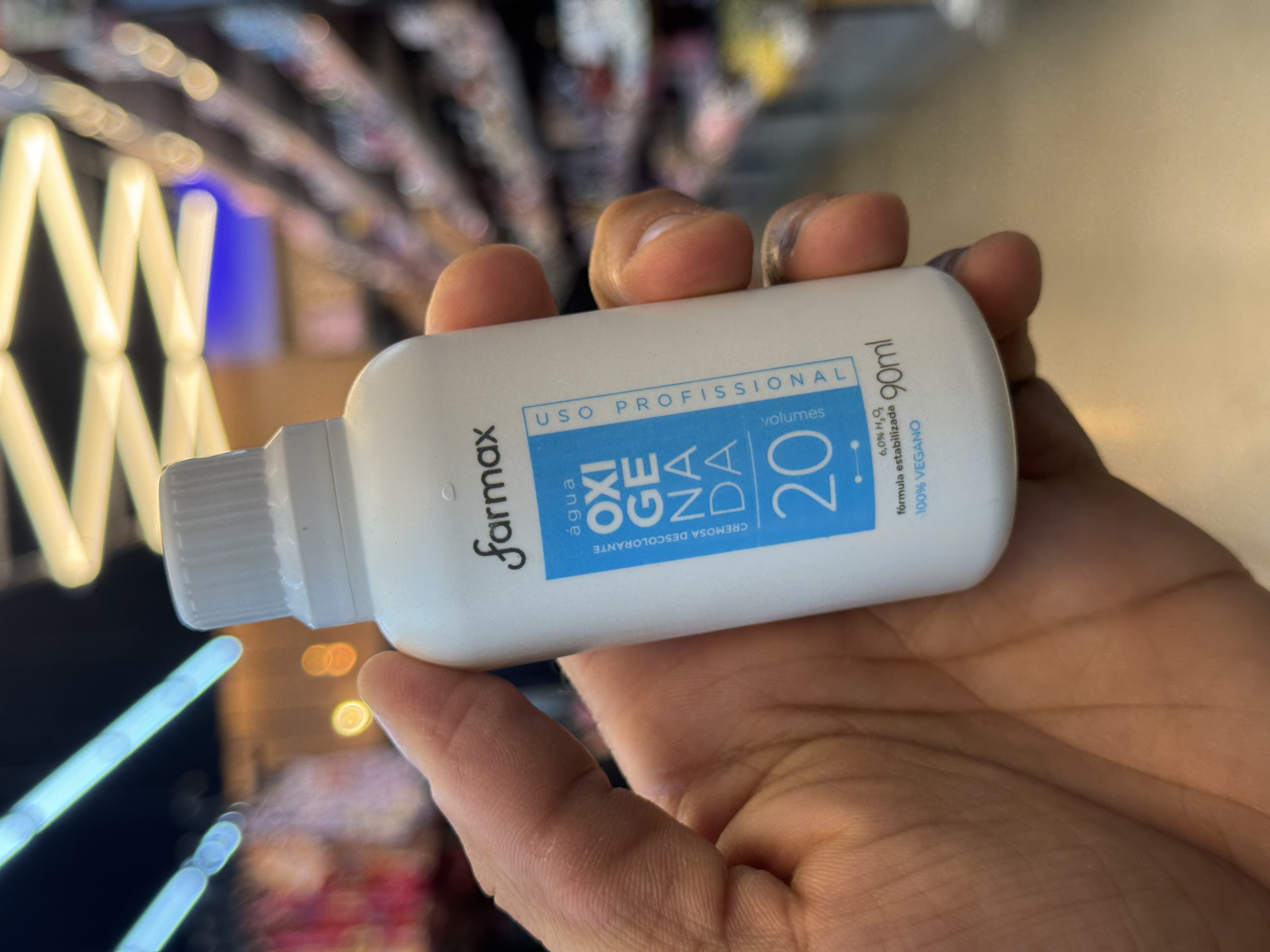 Água Oxigenada 20 Volumes Farmax 90ml