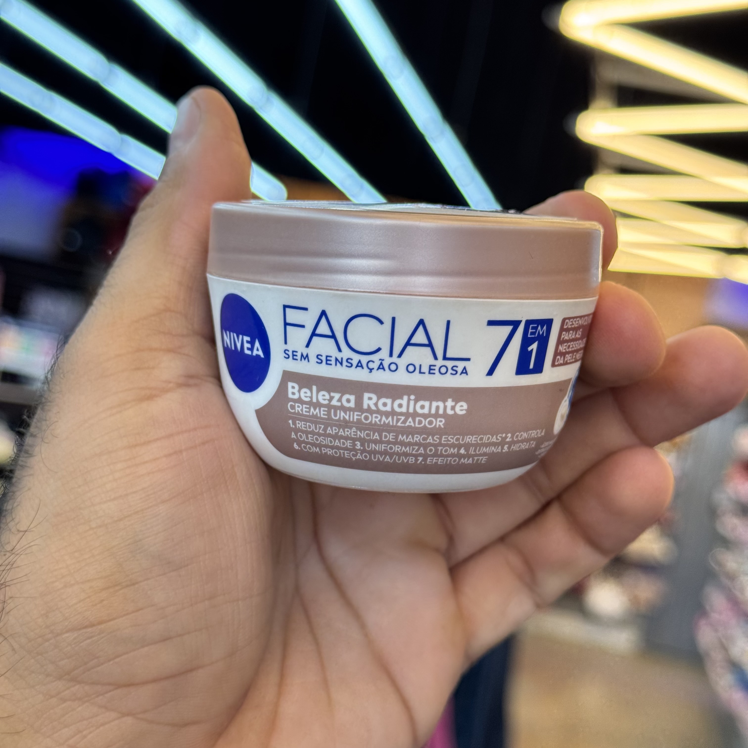 Creme Facial Nivea Beleza Radiante Pele Negra 7 em 1