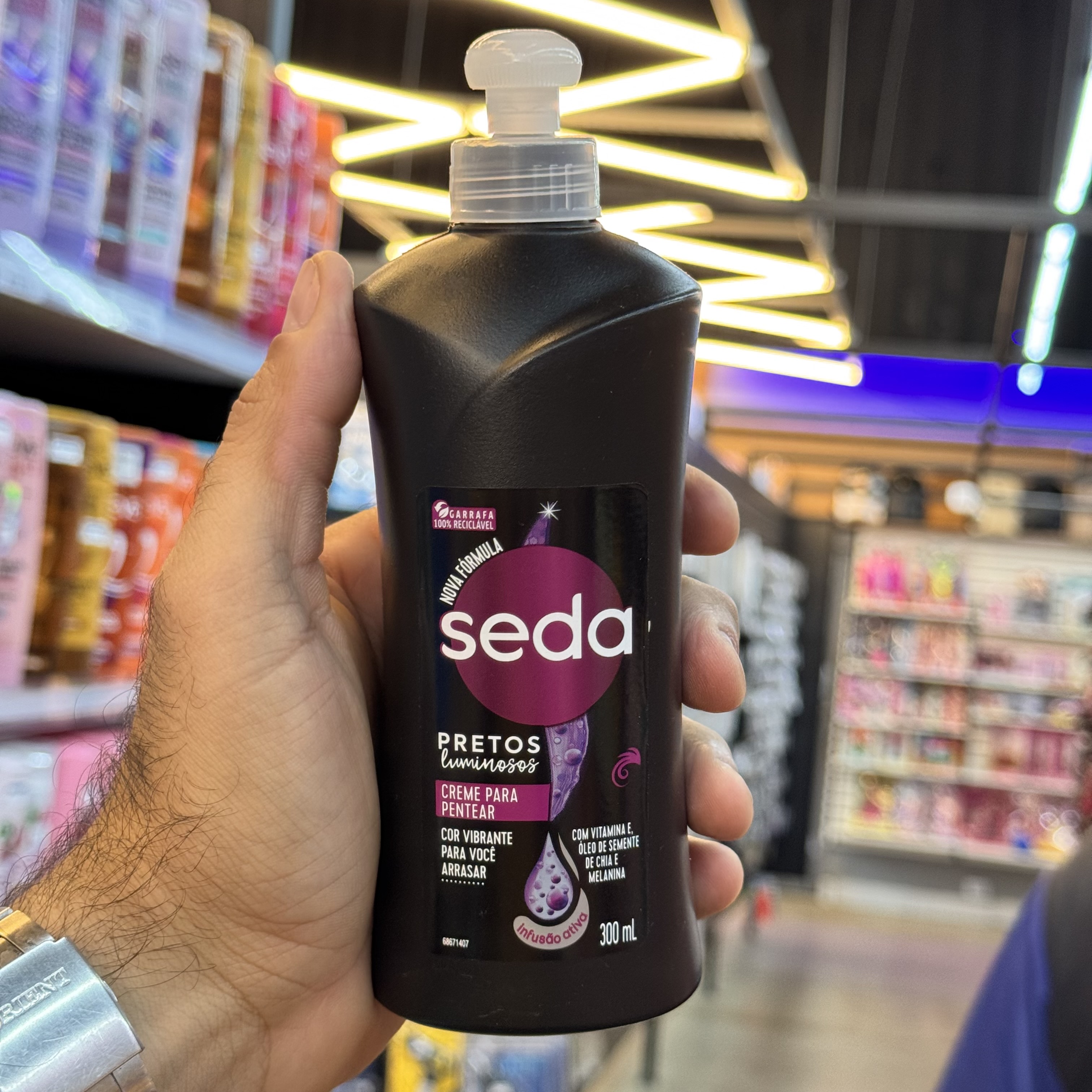 Creme Para Pentear Seda Pretos Luminosos 300ml