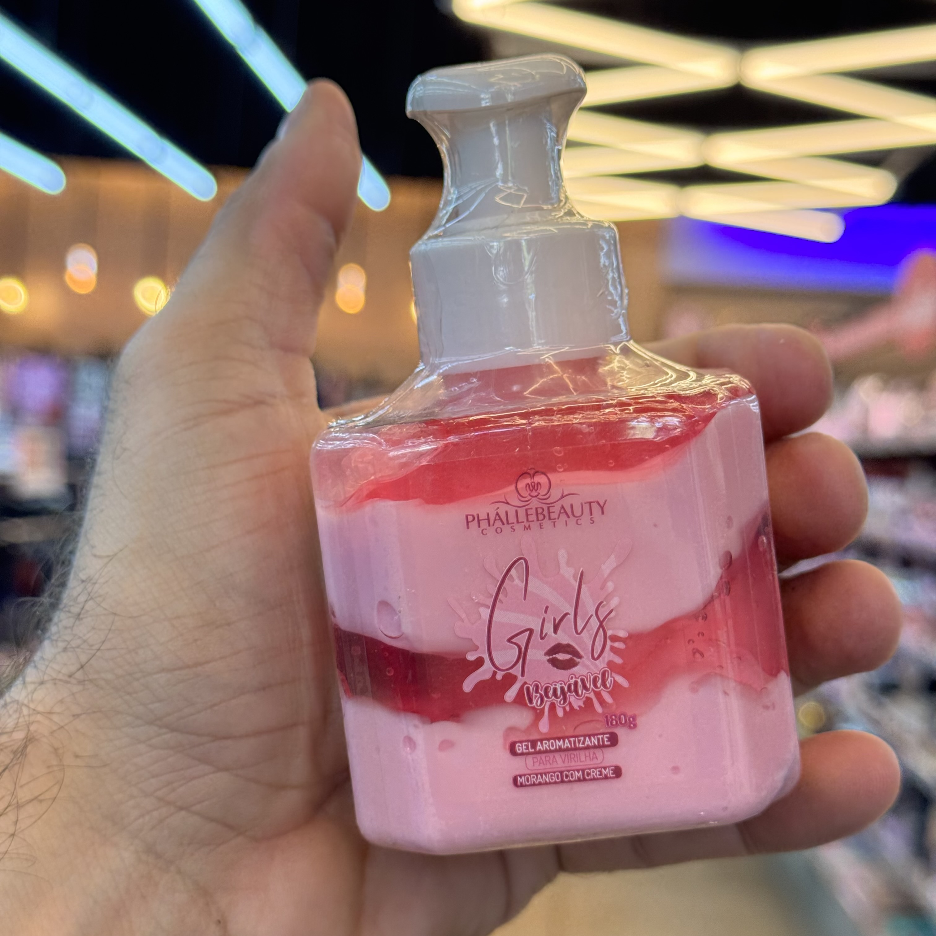 Gel Hidratante Girls Beijável Morango com Creme 180g