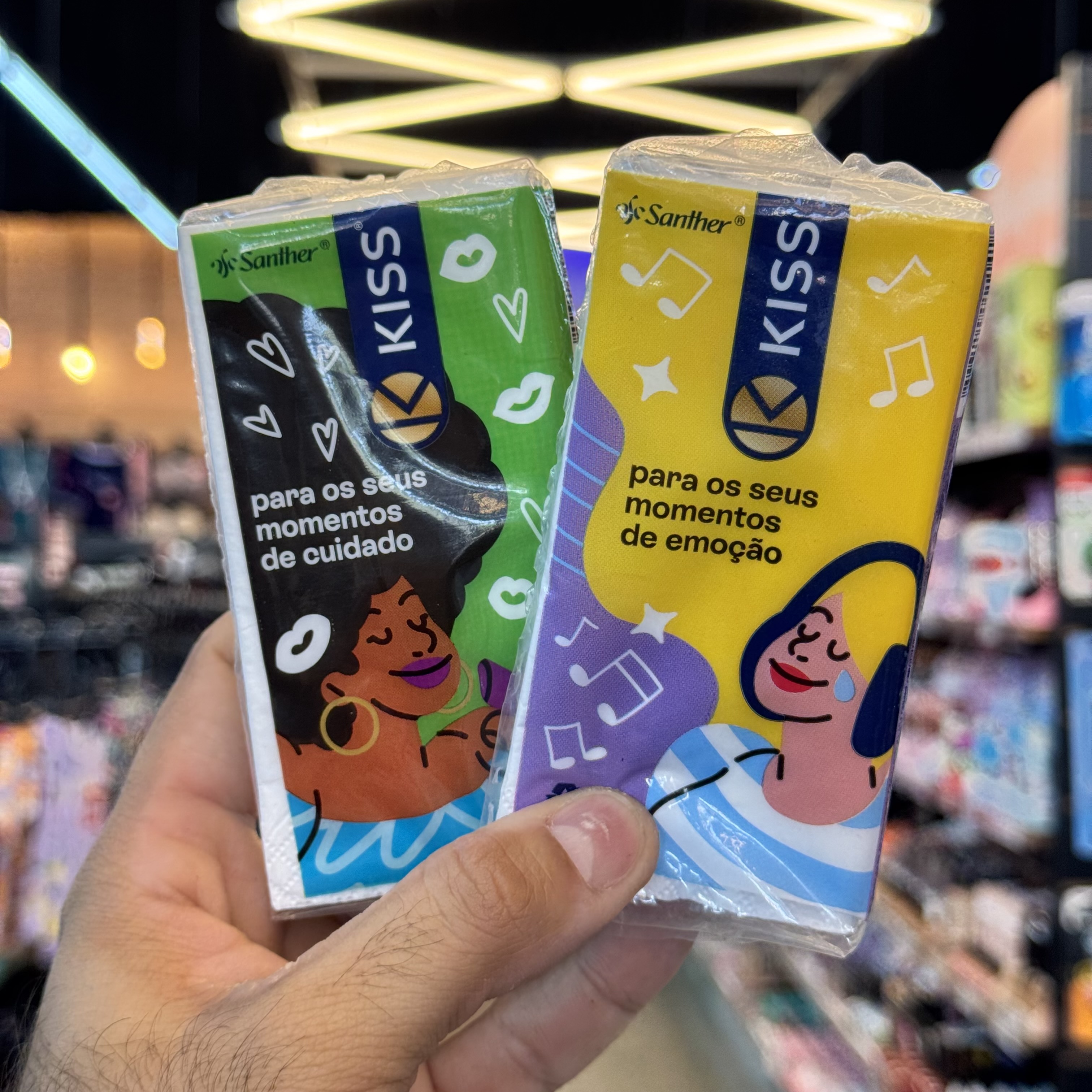 Lenços Triplos Descartáveis Kiss Bolso 10 Unid