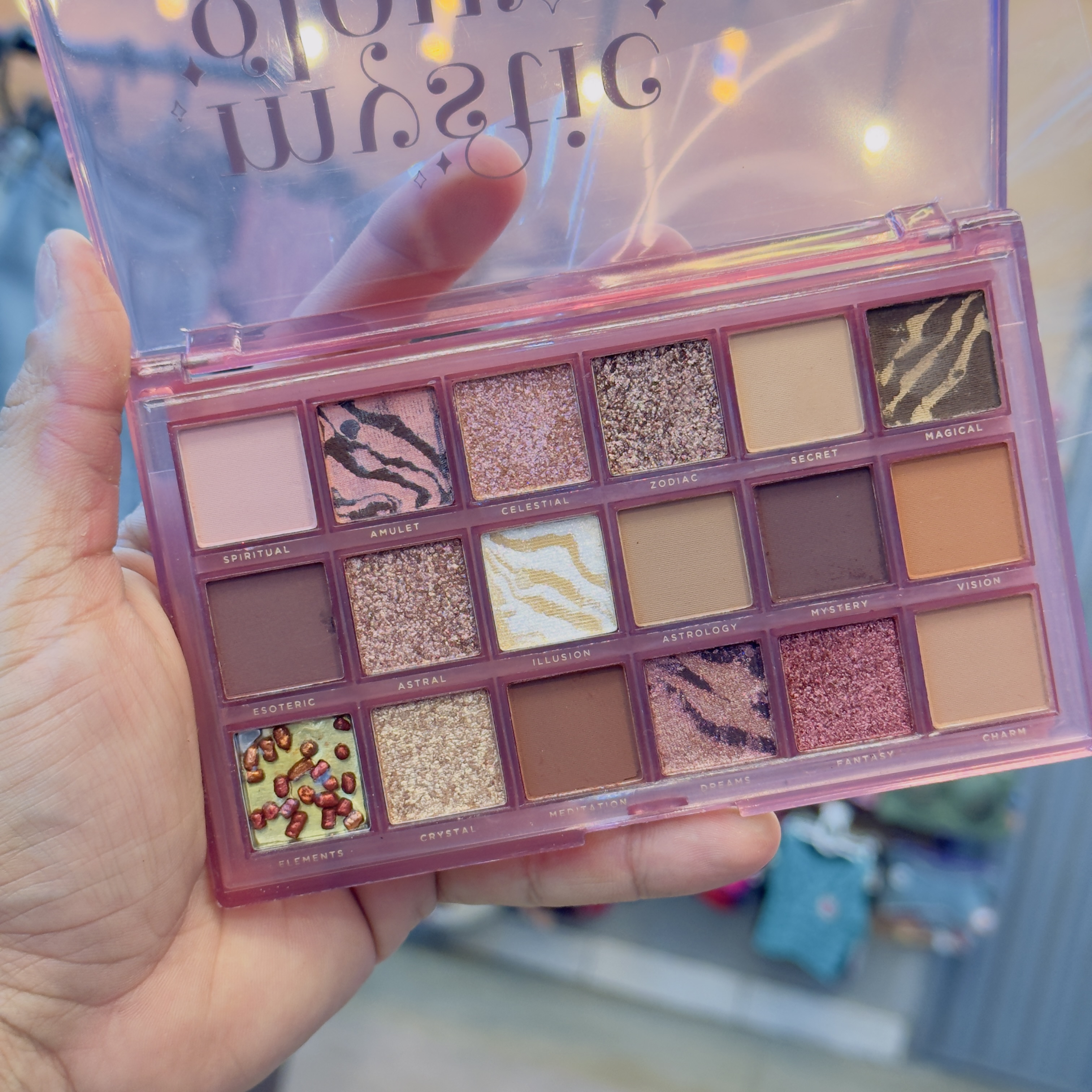 Paleta de Sombra Mystic Glow Ruby Rose